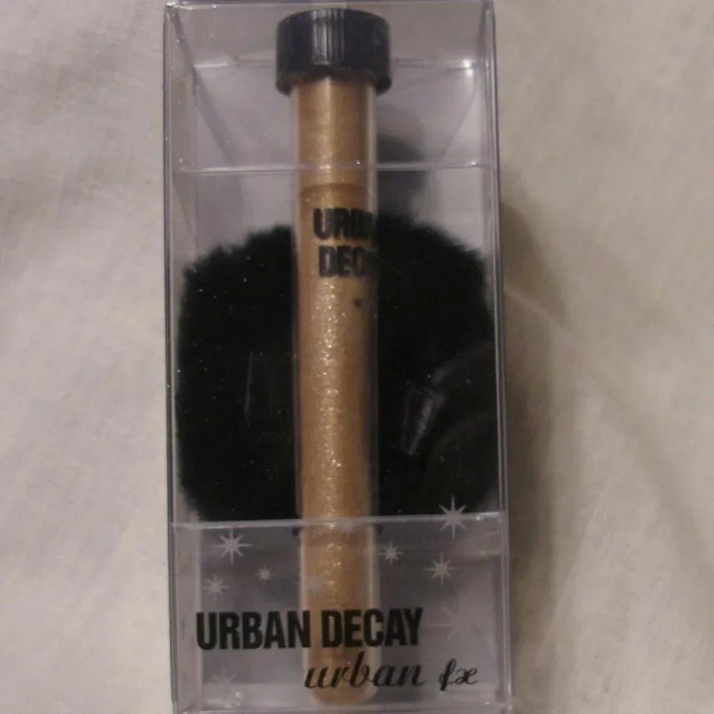 Urban Decay FX Face & Body Shimmer Powder Grifter & Midnight Cowgirl R $36 - Picture 3 of 4